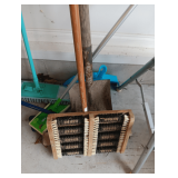 Step Ladder. Boot Brissles. Broom