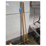 3 Handles