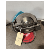 Makita Corded 7 1/4' Circular Saw & Blades