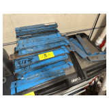 Organizer Slits for Metal Rack