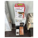 Heated Floor Display- Honeywell 360 Electric Heater - Beyond Flame Quartz Heater