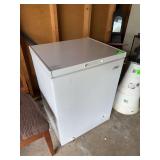 Arctic King Chest Freezer - 25' x 21' x 34'