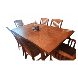 Amish Built Table and 6 chairs- 1 Chair Damaged - 1 Leaf - 42 x 72 Table Top, Some wear