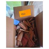 Box of change wrappers, antique crystal lamp, Astrovi car air pump