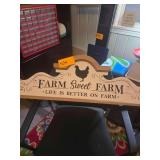 Really nice, heavy wood construction, Farm Sweet Farm sign 34.6' x 12 '