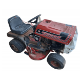 Dynamark 11/36 Riding Mower - Needs Fixed