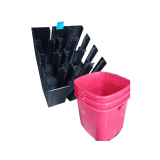 3 Cup Holders - 3 Buckets