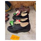 Sz 9 & 10 Steel Toe Work Shoes - Sz 10.5 Work Loafer