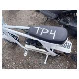 4TP White, , E-Scooter, A08DG6SMHSY003559