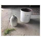 ES and B jar with pottery (cracked on side) ES and B jar with pottery (cracked on side)
