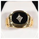 10K YELLOW GOLD RING WITH DIAMOND