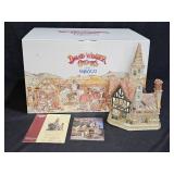 2000 David Winter Cottages The Rapunzel D1102