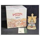 2002 David Winter D1203 The Silk Emporium