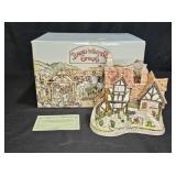 1991 David Winter Cottages Will-O-The-Wisp