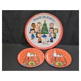 Vinttage Snoopy Holidays Plates and Small Tray