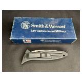 Smith & Wesson SW-1251 Automatic Knife
