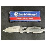 Smith & Wesson SW70S Satin Serrated Extreme OPS