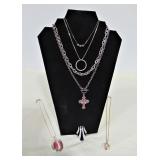 6 Necklaces & Pendant