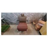 Cosmetologist's Adjustable Chair