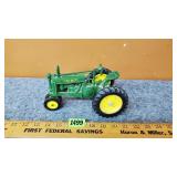 John Deere G