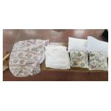 Deorative PIllows/Blankets