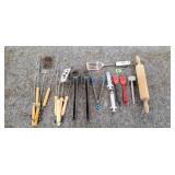 Assorted Kitchen Tools