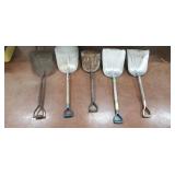 5 Scoop Shovels