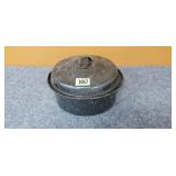 Round Enamel Roaster with Rack