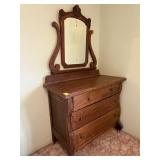 Very Nice Vintage 4 Drawer Dresser with Mirror