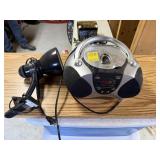 Portable CD Player/Radio & Clamp Light