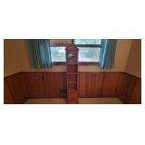 Upright Shelf Unit w/Clock Top