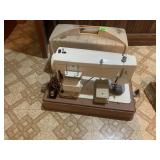 Kodak M67 Movie Projector in Box