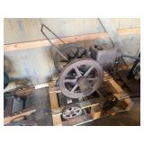 IH Stationary Engine on Cart 1-1/2 HP (Not