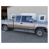 1994 Chevrolet Silverado 4x4 w/Plow