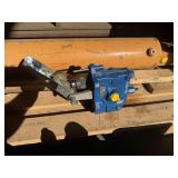 Foot-Operated Valve to Operate Cylinder
