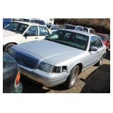 01 Ford Crown Victoria