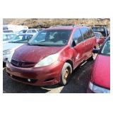 06 Toyota Sienna