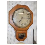 Regulator Clock 