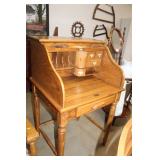 Oak Rolltop Desk 