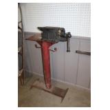 Vise/Anvil 