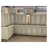 36' Silvercreek Arlington White Kitchen 36' Silvercreek Arlington White Kitchen