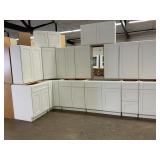 36' Silvercreek Shaker White Kitchen 36' Silvercreek Shaker White Kitchen