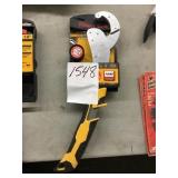 Self Adjusting Pipe Wrench Self Adjusting Pipe Wrench