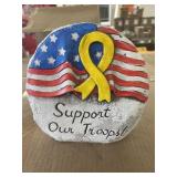 Decorative Garden Rocks with flag holders X6 Decorative Garden Rocks with flag holders X6