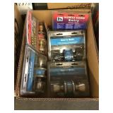 Miscellaneous door knobs x5