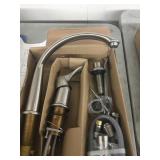 Single Handle Kitchen Faucet