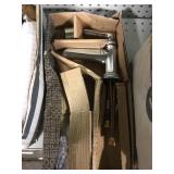 Single handle faucet