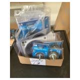 Tray of wire wheels for one $