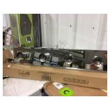 4 lite mirror bath bar x 3