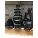 Misc Rubbermaid plastic food containers